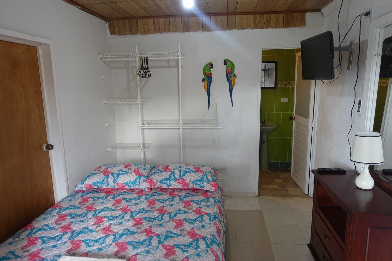 Posada Miss Portia South West Bay المظهر الخارجي الصورة
